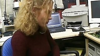 Blonde Does It During Working Hours